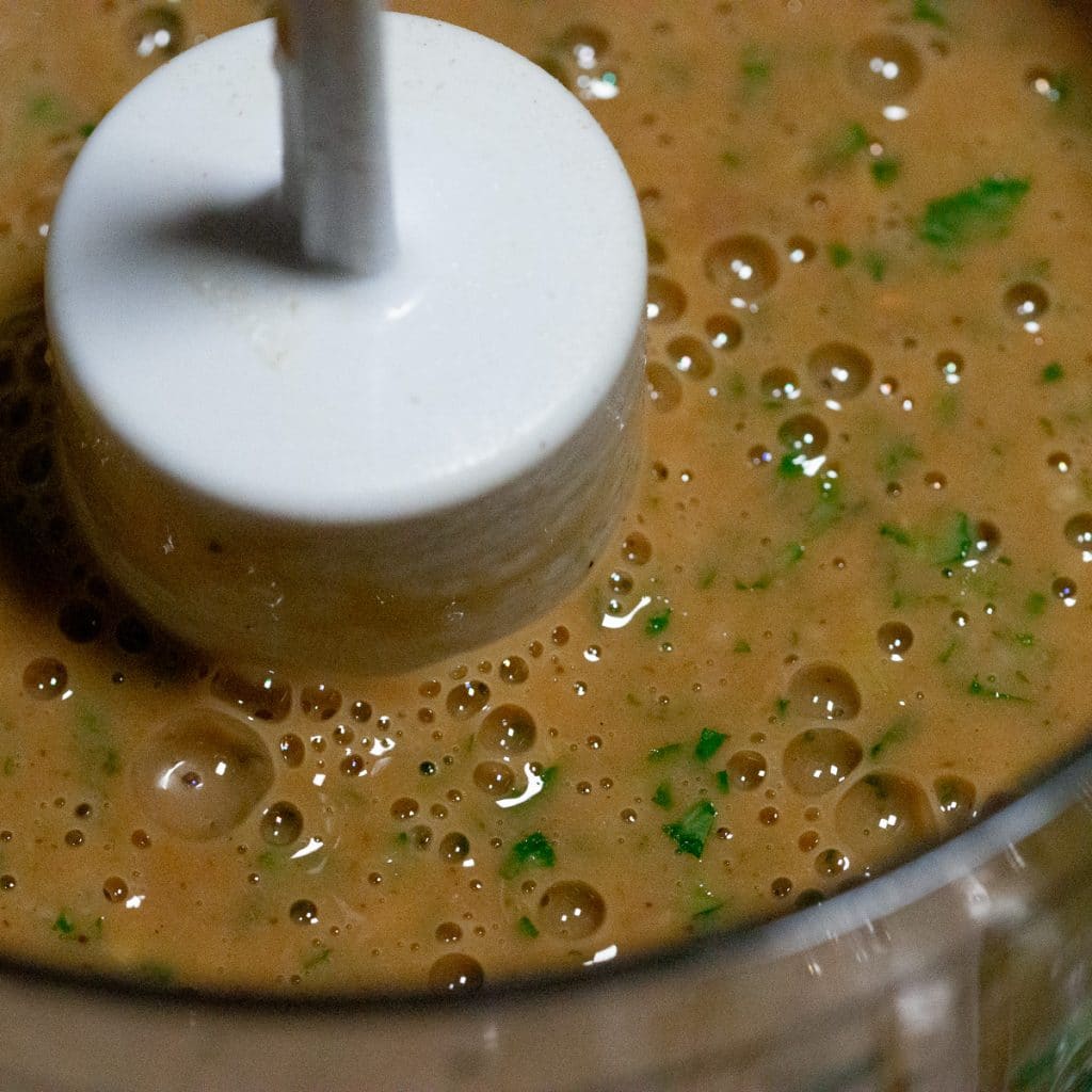 Processed Mongolian marinade in the food processor